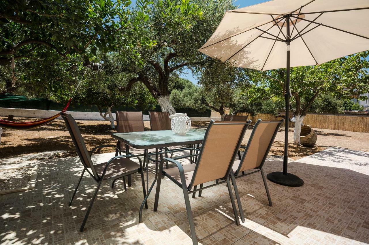 Villa Nepheli Stone House à Plátanos Extérieur photo